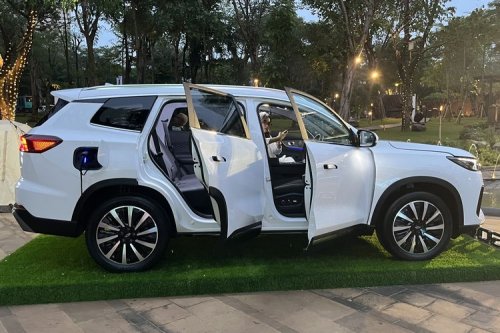 Chery Tiggo 8 CSH, Mobil Hybrid dengan Jarak Tempuh Efisien