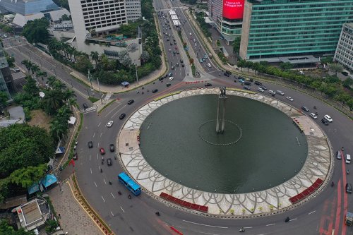 Masih Banyak yang Salah, Ini Aturan Prioritas di Bundaran Jalan