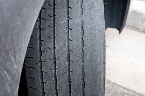 Waspada Terguling, Ini Empat Gerakan Mobil yang Bisa Picu Kecelakaan