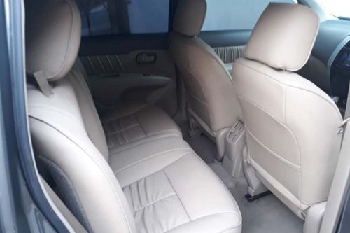 Pengalaman Pakai Nissan Grand Livina 2010: Kekurangan dan Kelebihannya