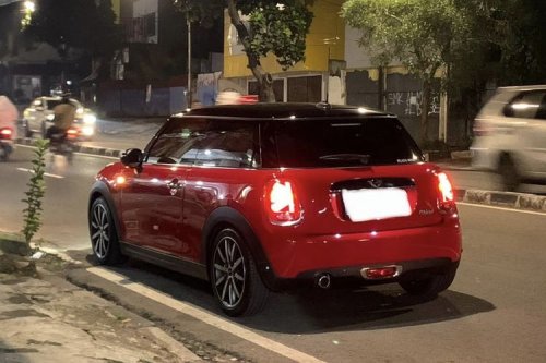 Plus Minus Pakai Mini Cooper 2020: Desain Ikonik, Suspensi Keras