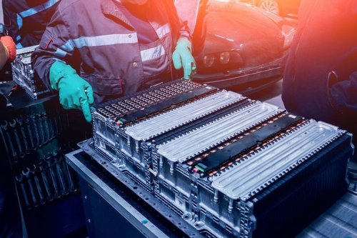 Pabrik Baterai EV di Karawang Siap Diresmikan Semester I 2026