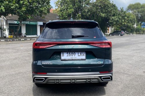 Chery Tiggo 8 CSH: SUV PHEV Modern dengan Desain Elegan