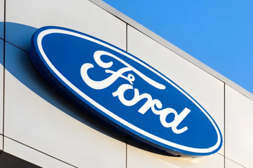 Ford: Populasi Mobil Penumpang Lama Masih Terkonsentrasi di Jawa