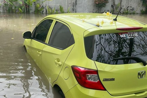 Jangan Sampai Tertipu, Ini Cara Mudah Cek Mobil Bekas Banjir