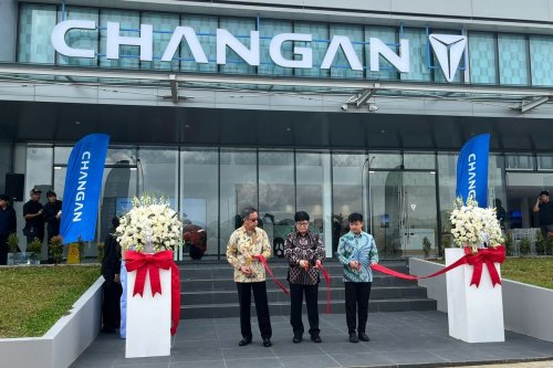 Changan Resmikan Tiga Diler Pertama di Indonesia