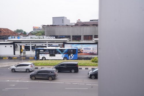 Toyota Rangga Jadi Nama Stasiun Transjakarta Senen
