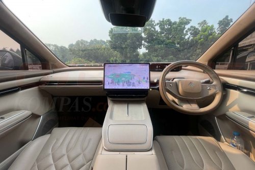 Perbandingan BYD Sealion 7 dan Hyptec HT Premium, SUV Listrik Terbaru