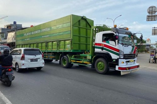 Pembatasan Truk Besar di Jalan Raya Cilincing: Berlaku Pagi dan Sore