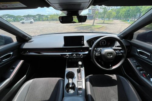 Bahas Desain Honda Civic RS e:HEV: Sporty, Futuristis, tapi Familiar