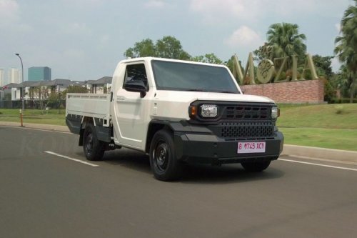 Komparasi Pikap: Tata Yodha Vs Toyota Hilux Rangga