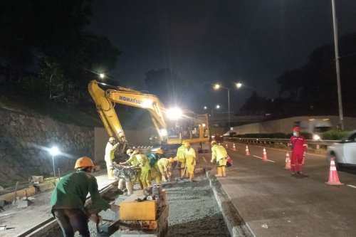 Awas Padat, Ada Pekerjaan Rekonstruksi Jalan di Tol JORR