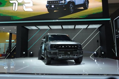 Siapa Kompetitor Jetour T2 di Segmen SUV Boxy?