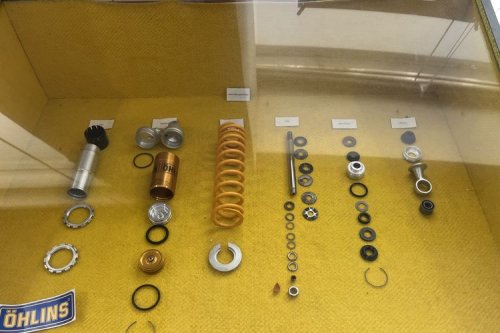 Mengapa Suspensi Tabung Lebih Baik dari Suspensi Biasa?