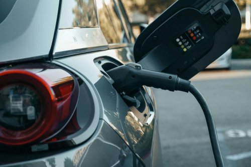 Kemenperin Spil Roadmap Kendaraan Listrik di Indonesia 2023-2030