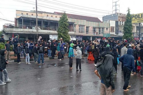 Saran Pakar Cegah Mobil Jadi Sasaran Amuk Massa Saat Terjadi Demo