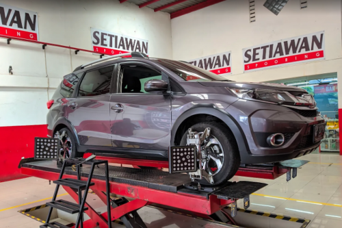 Kerusakan Kaki-kaki Mobil Bukan Soal Usia, Bisa Juga karena Kebiasaan Ini