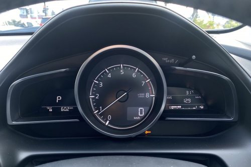 Konsumsi Bahan Bakar Mazda CX-3 Kuro: Efisien untuk Perkotaan