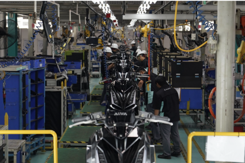 Aismoli Targetkan 75.000 Unit Motor Listrik pada 2026