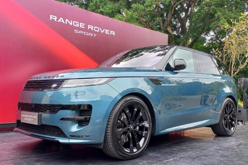 Adu Spesifikasi Range Rover vs Chery Fengyun X3L, Pendaki Heaven's Gate