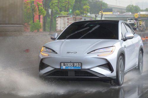 Data Penjualan Mobil Listrik April 2025: Siapa yang Terlaris?