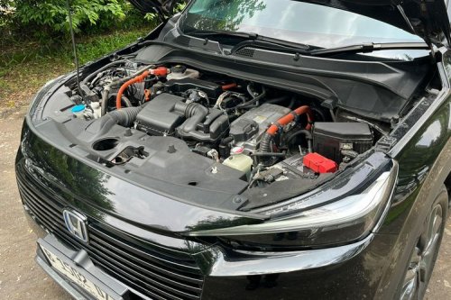 Menilik Kelebihan dan Kekurangan Honda HR-V e:HEV Termurah