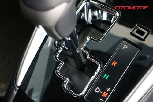 Kebiasaan Buruk yang Bikin Mobil Matik Cepat Rusak