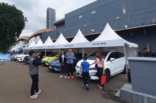 Mau Test Drive Mobil di IIMS 2026? Simak Tata Caranya