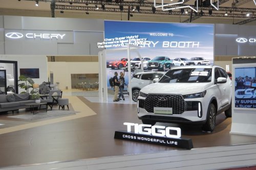 Mobil Hybrid Kini Jadi Tulang Punggung Penjualan Chery