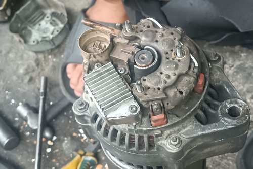 Servis Alternator: Ketahui Biaya dan Cara Kerjanya