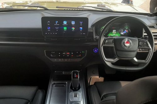 Impresi Perdana Naik MV3-EV Pandu, Mobil Listrik Taktis Pertama Buatan Indonesia
