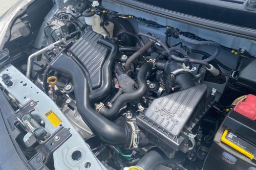 Kenali Kerusakan Mobil yang Menyebabkan Turun Mesin