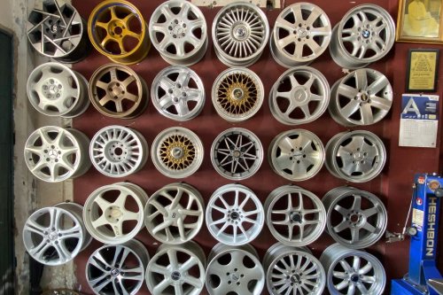 Pelek Langka: Investasi Menjanjikan untuk Pecinta Otomotif