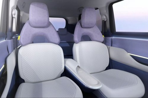 Suzuki Vision e-Sky: Mobil Listrik Mini di Japan Mobility Show 2025