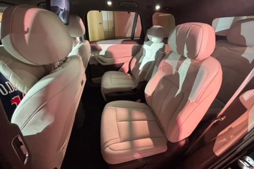 Denza Luncurkan SUV Hybrid, Denza N8L