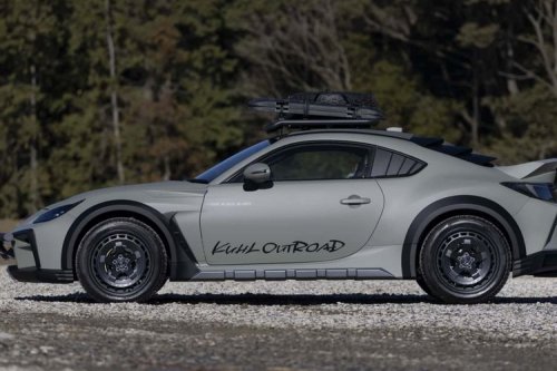 Modifikasi Toyota GR86: Sedan Sport Siap Reli