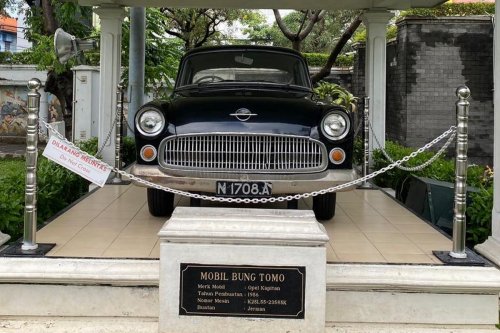 Opel Kapitan, Mobil Bung Tomo Sang Orator Pembakar Semangat