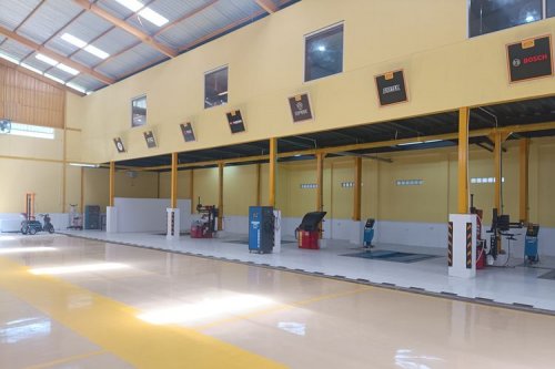 DFSK Resmikan Diler di Manokwari, Wujud Komitmen sampai Indonesia Timur