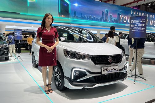 Ertiga dan XL7 Hilang, Helm Rp 300.000-an di JFK