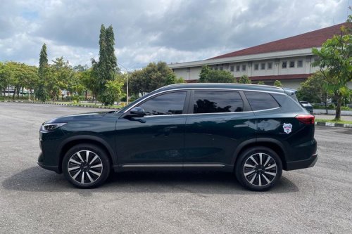 Chery Tiggo 8 CSH: SUV PHEV Modern dengan Desain Elegan