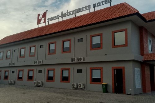 Varian Suzuki Fronx dan Martin Tinggalkan Aprilia