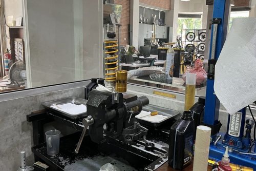 Mengapa Suspensi Tabung Lebih Baik dari Suspensi Biasa?