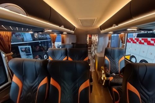Varian Baru Jetbus 5 di GJAW 2025, Ada Unicoach dengan Tiga Kelas
