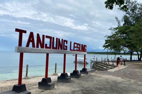 Liburan ke Tanjung Lesung, Naik DAMRI Siapkan Dana Rp 50.000