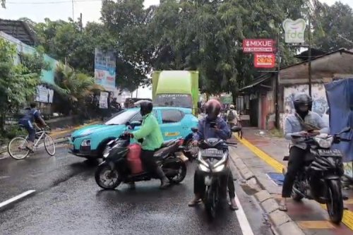 Hujan Deras dan Banjir Jakarta, Polantas Diminta Bantu Kendaraan Mogok