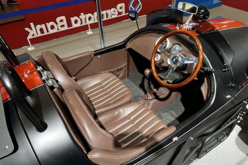 SM3 Wheeler: Kendaraan Roda Tiga Unik di GJAW 2025