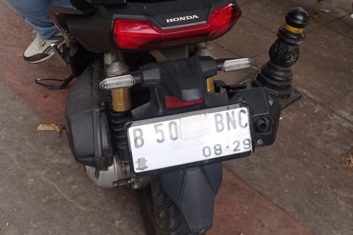 Pengendara Motor yang Tutup Pelat Nomor Bisa Kena Denda Rp 500.000