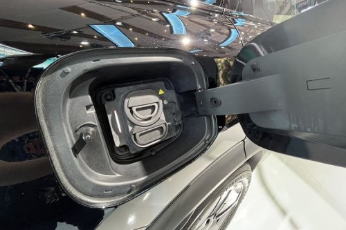 Apa Perbedaan Sistem Hybrid Chery dan Jaecco?