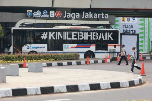 Berlaku Rabu dan Jumat, Tarif Bus Transjakarta Cuma Rp 1
