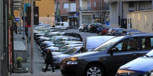 Heboh Stiker Parkir Murah, Pakar Nilai Tak Efektif